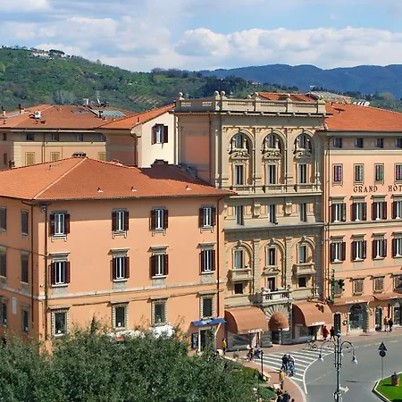 Grand Hotel Plaza&Locanda Maggiore-3